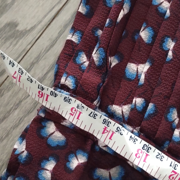 Absolutely beautiful dress by Gerard Darel ✨ - Picture 9 of 16